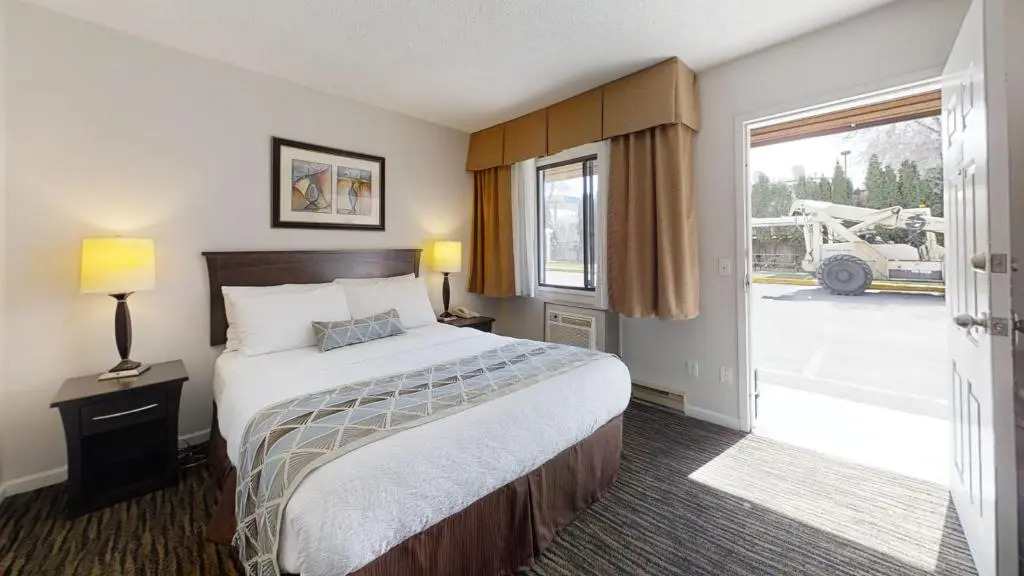 Recreation Inn and Suites Kelowna