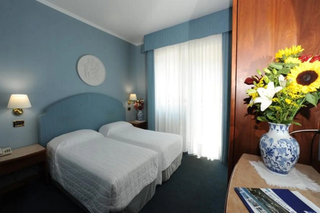 Hotel Excelsior Bay