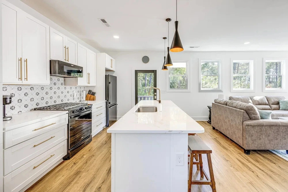 Coastal Escape Near 4 Beaches in Pawleys Island