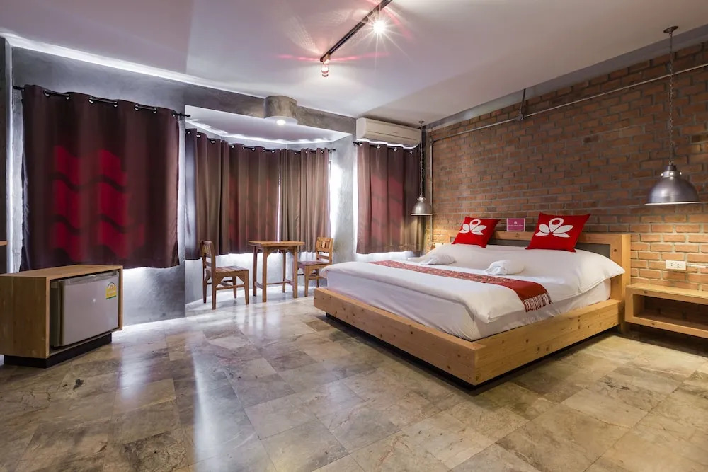 ZEN Rooms Roundabout Karon Beach