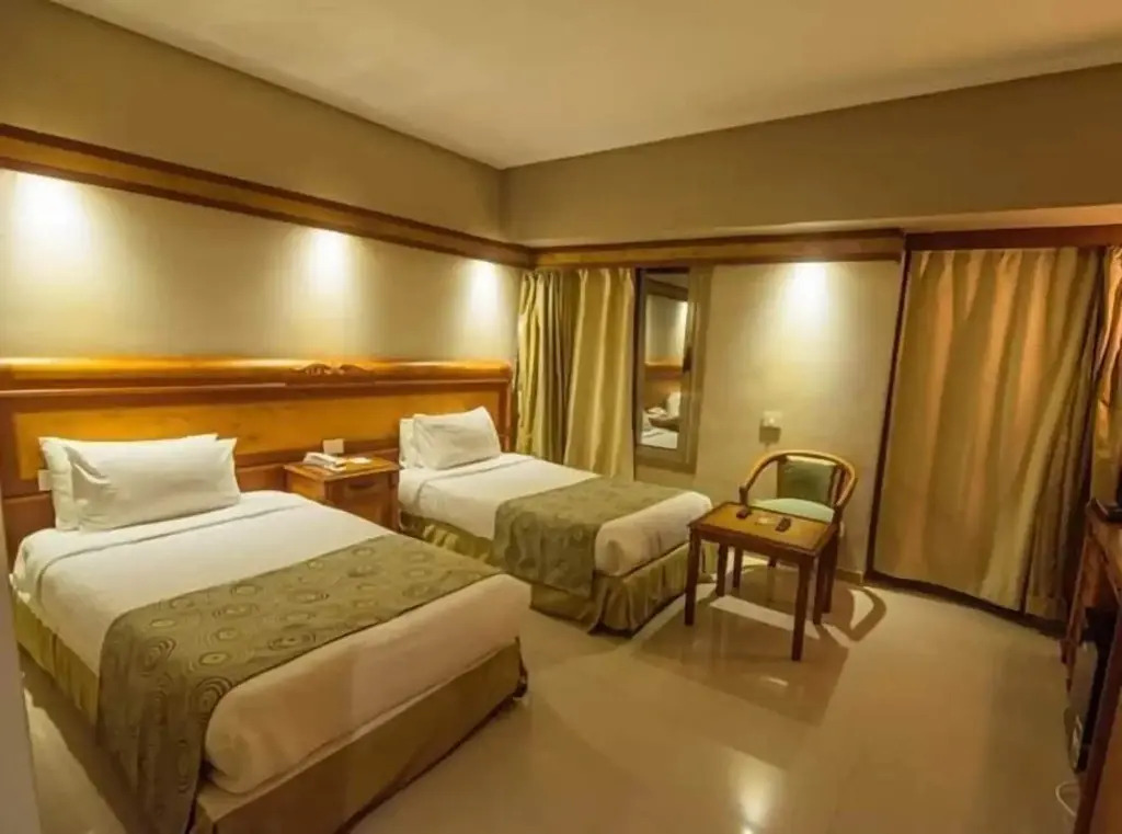 Grand holidays Green Resort