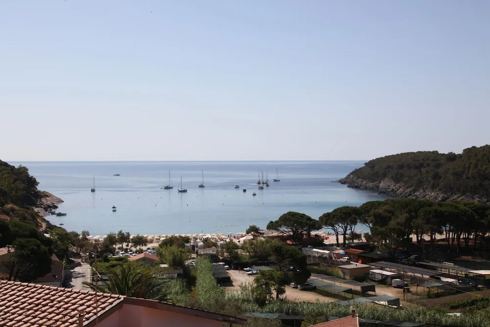 Hotel Lo Scirocco