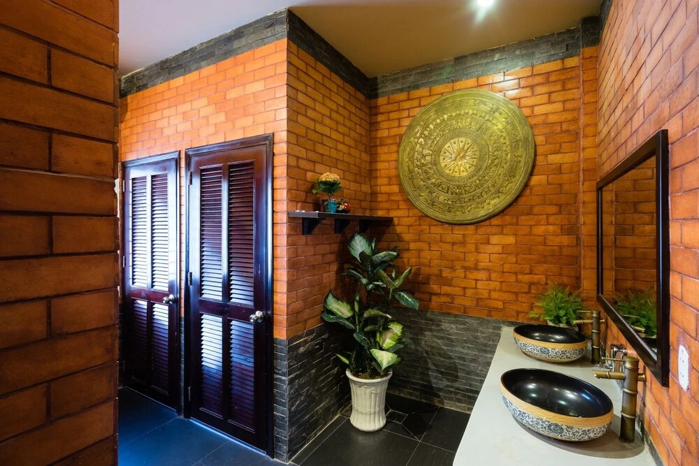 The Red House - Hostel