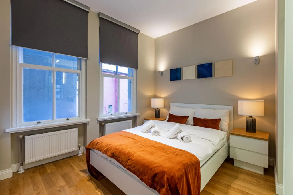 MISSAFIR Exceptional Flat w/Bosphorus View and Rec Room 3-Min Walk to Istiklal Street in Beyoglu
