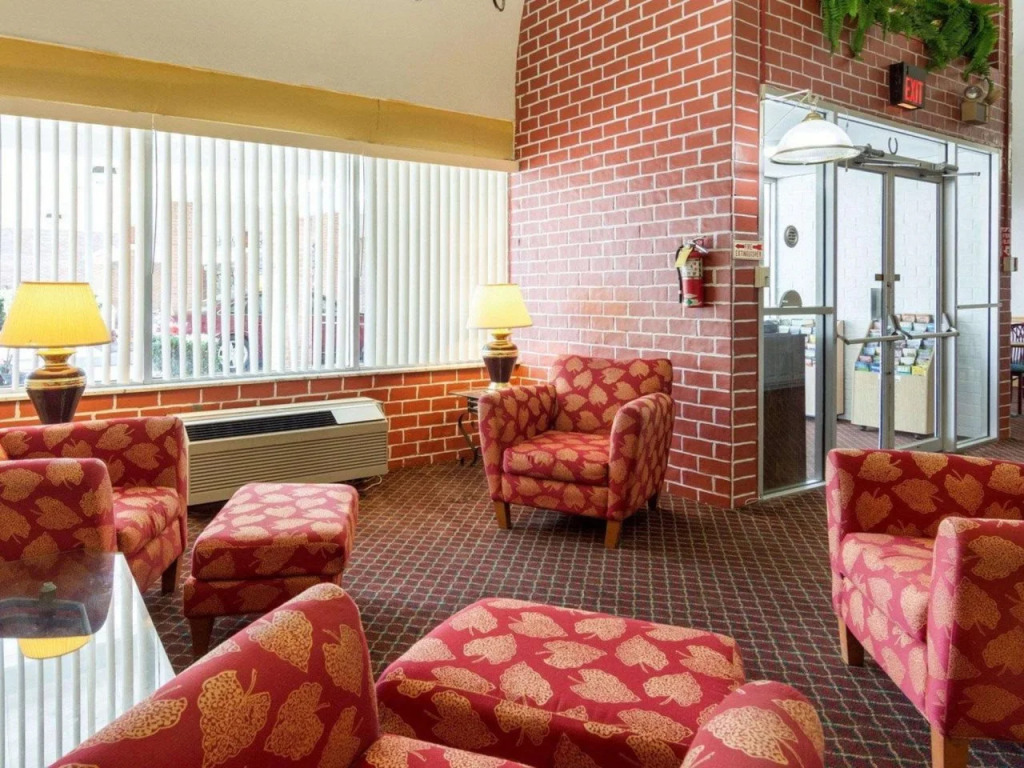 Rodeway Inn Emporia Inn