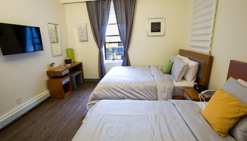 Midtown West Hotel