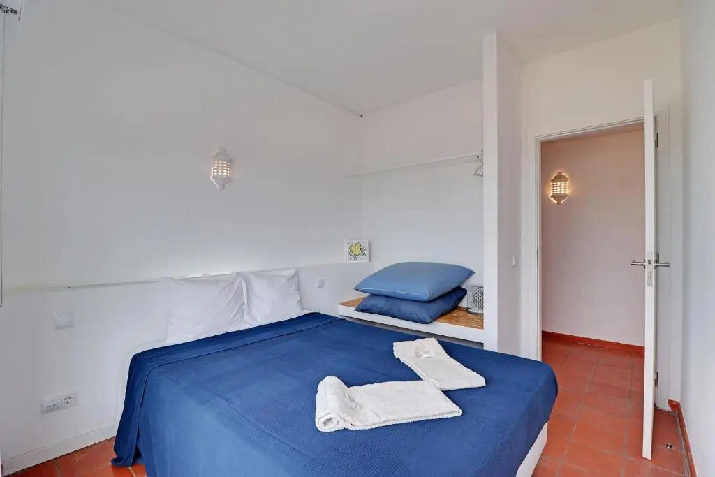 Albufeira Central by Homing