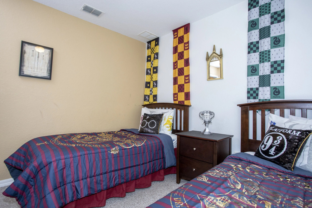 4560 Seven Dwarfs - AMAZING 4 BEDS NEAR DISNEY , KISSIMMEE, US