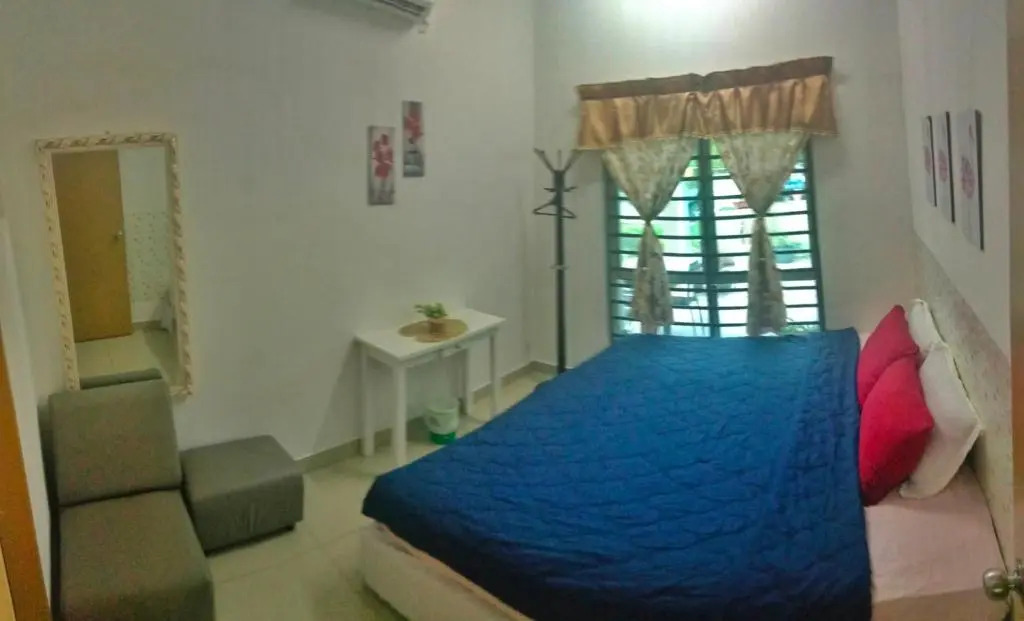 Homestay Lestari KLIA