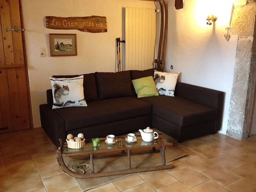 Apartment Les Grangettes by Interhome