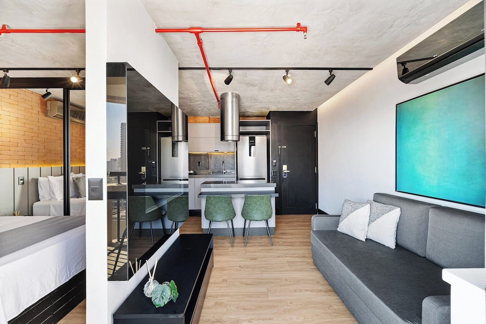 1811 Mercure