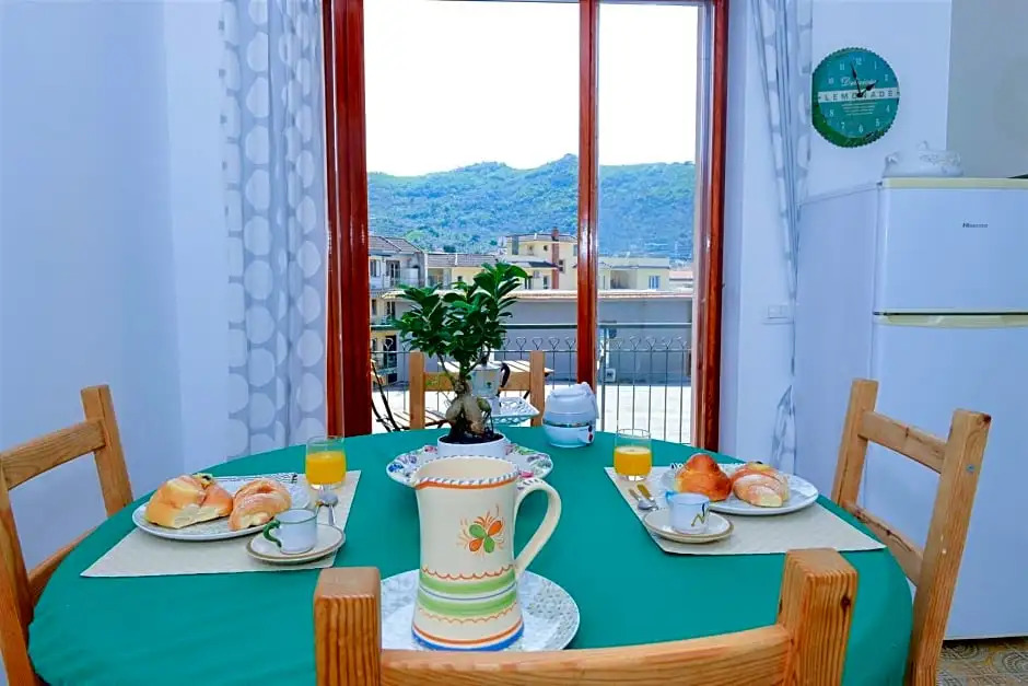 Estate4home - Sofia Flora