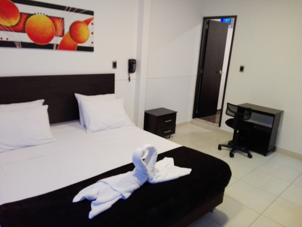 Hotel Central 4-18
