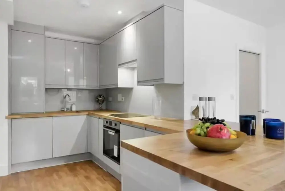 Flat 2 Victoria Grove