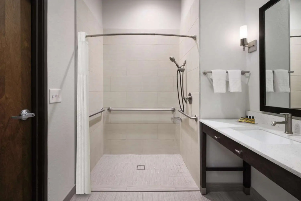 Best Western Plus College Station Inn & Suites