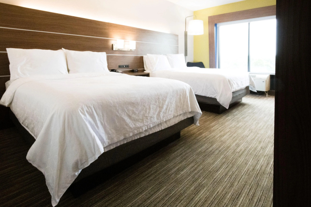 Holiday Inn Express & Suites Lexington North West-The Vineyard by IHG