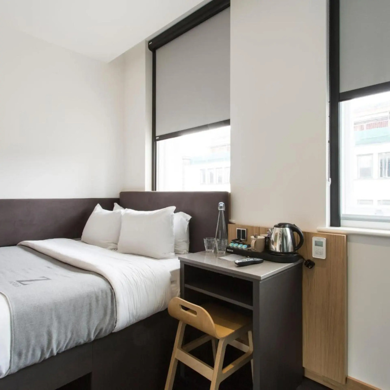 The Z Hotel City