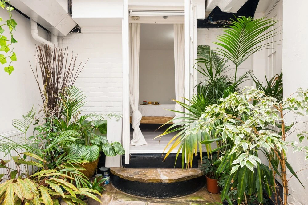 The Gloucester Terrace Abode - EFG