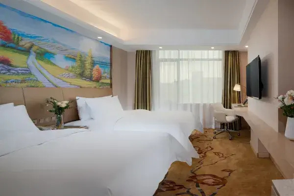 Vienna International Hotel (Dongguan Qingxi  Mountain Scenic Area)