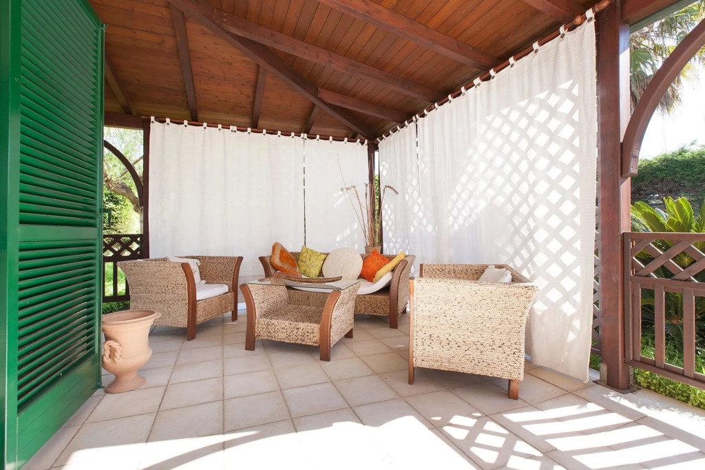 Villa Goccia by BarbarHouse