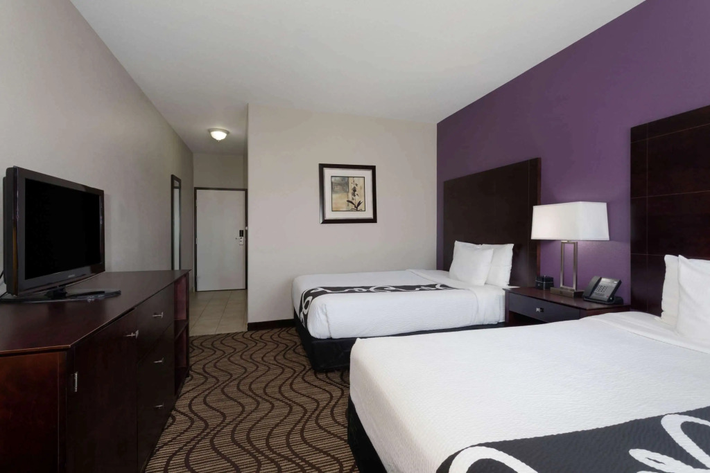 Baymont by Wyndham Henderson-Northeast Denver
