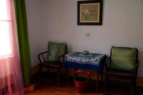 Paradise Hour B&B
