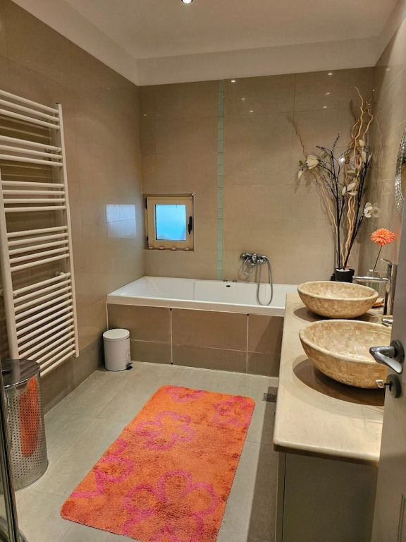 Guest Apartment Within a Villa in Lagonissi
