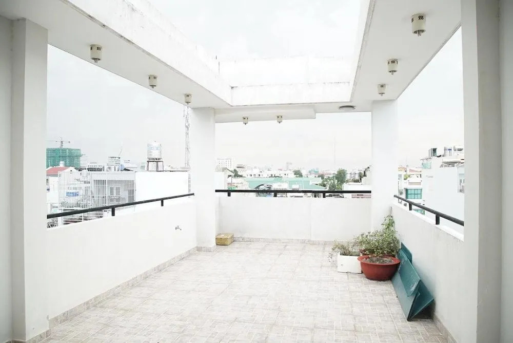 Dreambox Oxeraak Tan Binh - Hostel