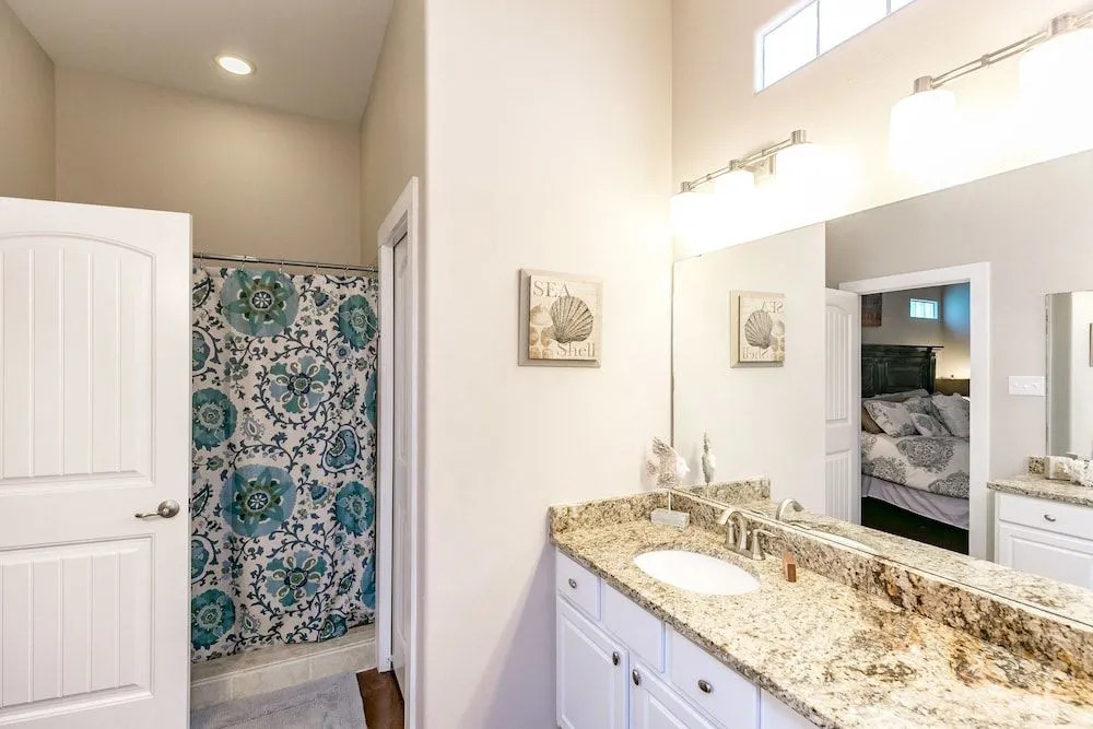 Long Time No Sea 3Br Condo