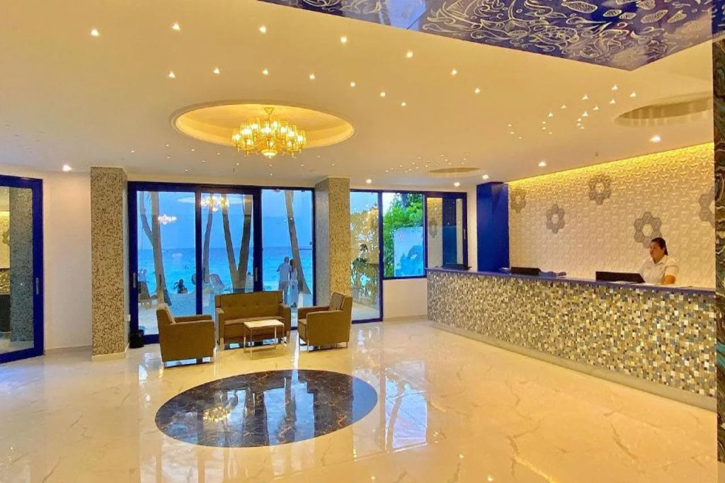 Kaani Palm Beach