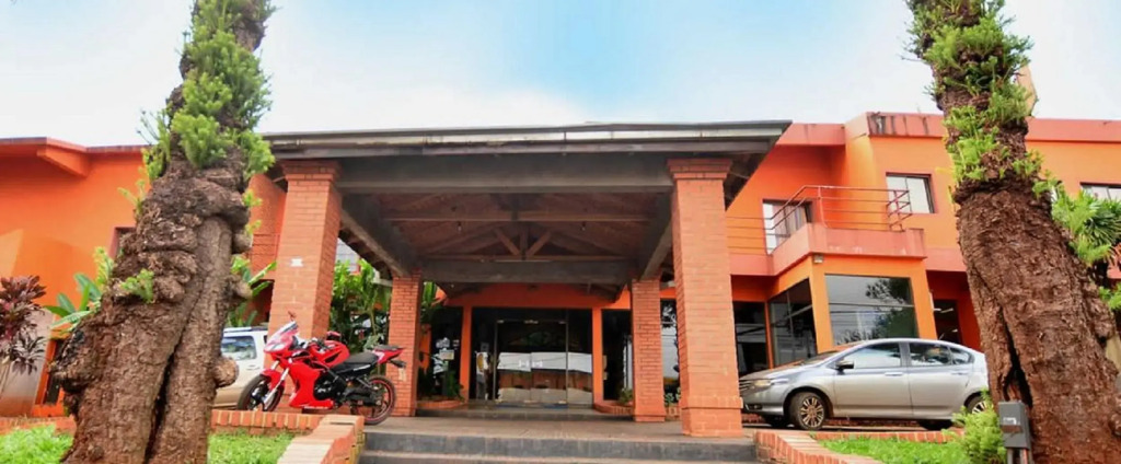 Alexander Hotel