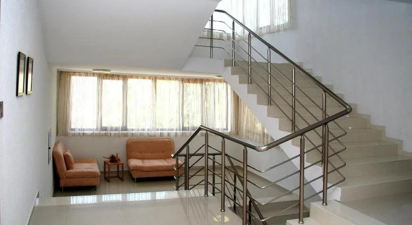 Oasis Park Hotel