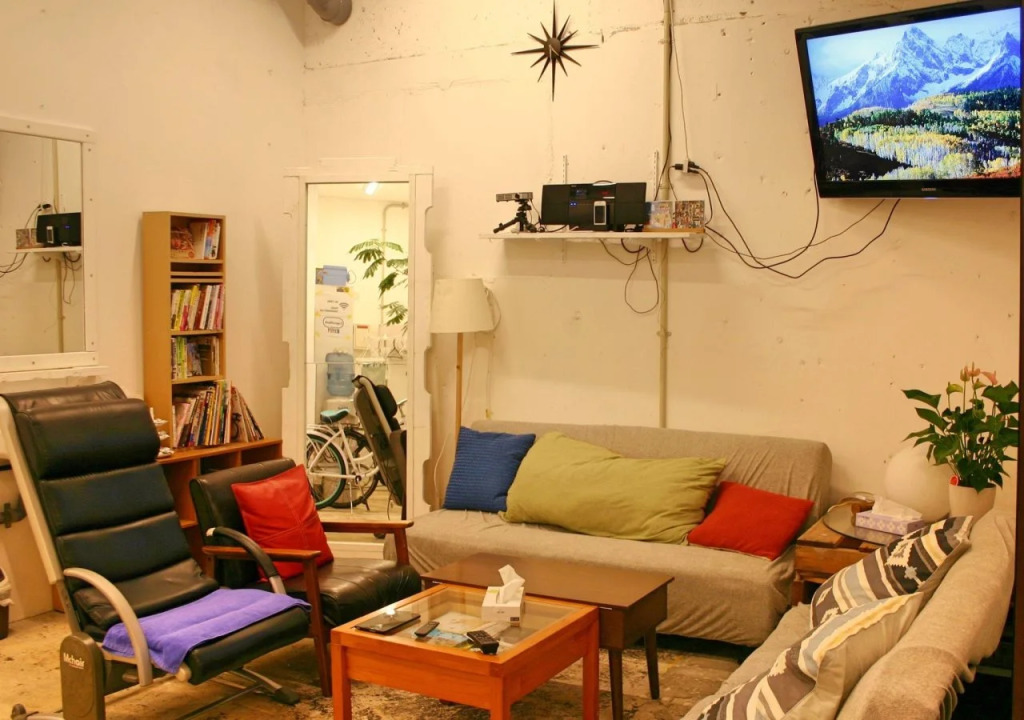 Hostel Capcellent
