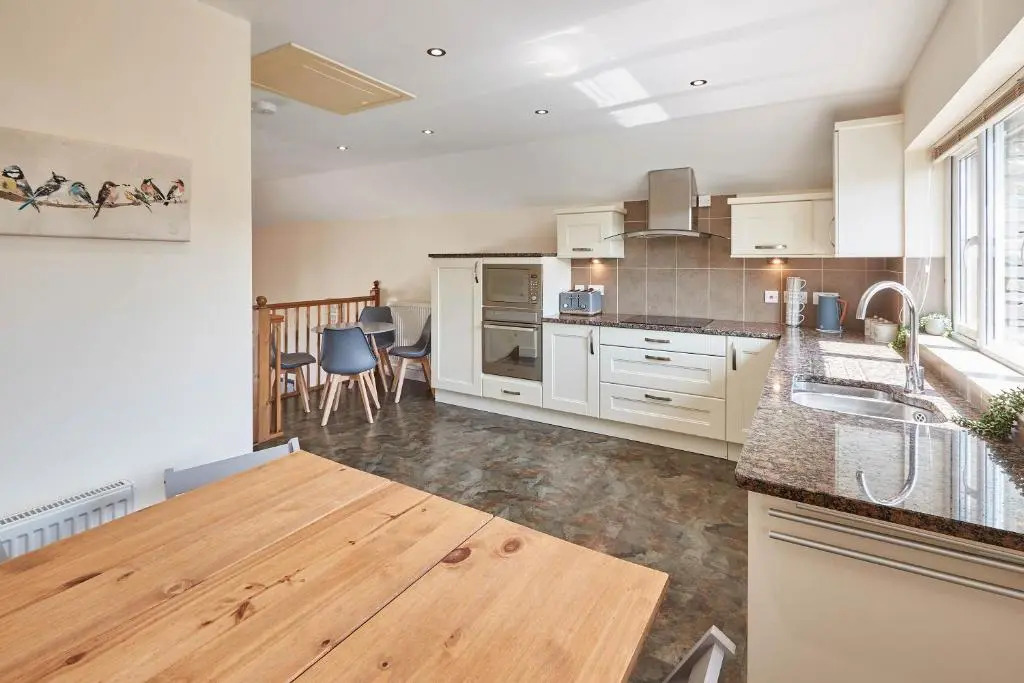 Host Stay Farrers View