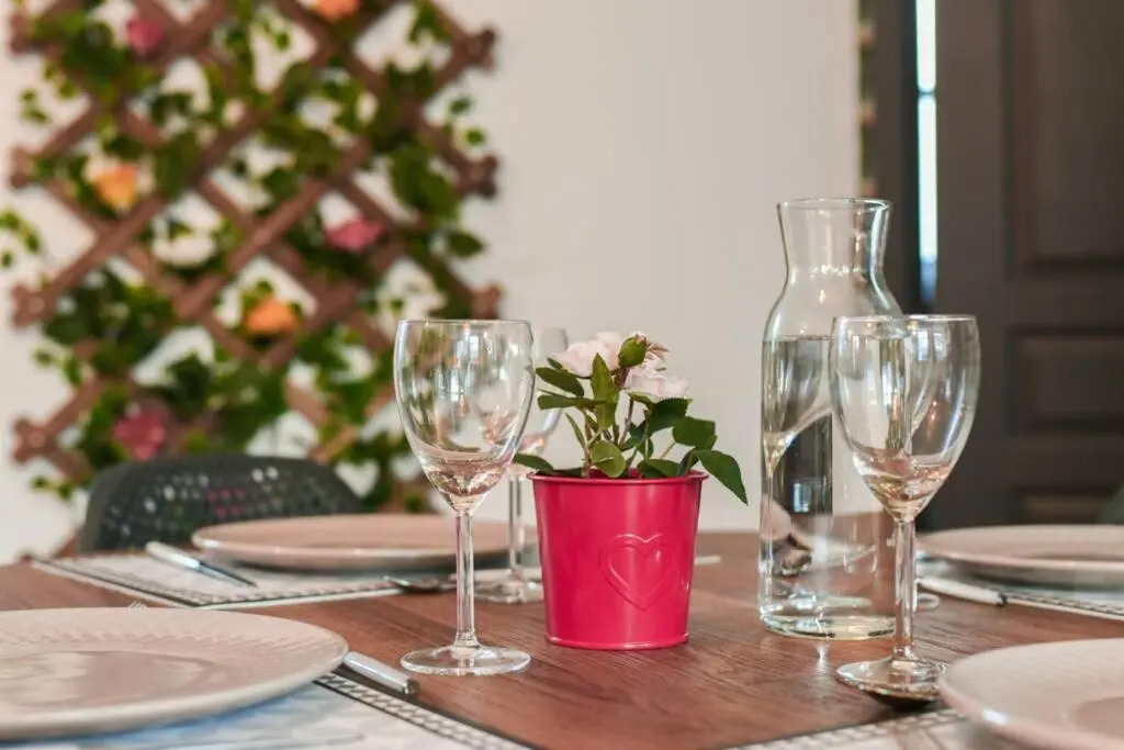 INSTANT FLEURY: maison de caractère, jardin secret