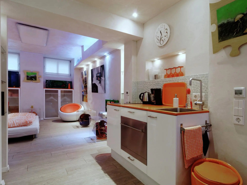 Modern Apartment in Berlin near Lake and City Centre