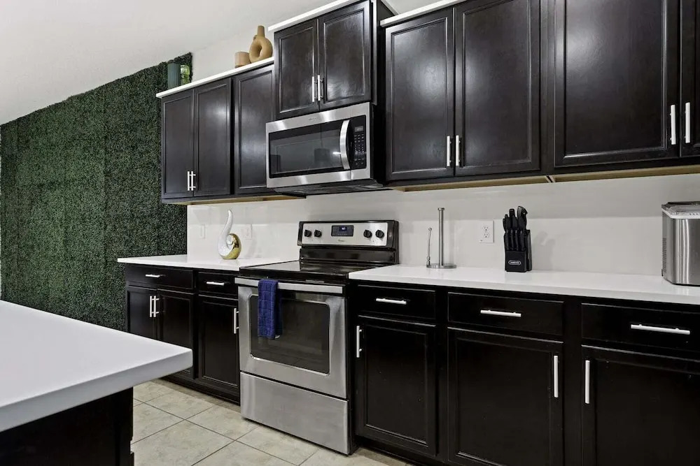 Comfortable Vacation Home - Great Resort Pool/spa Sleeps 20 Ww101