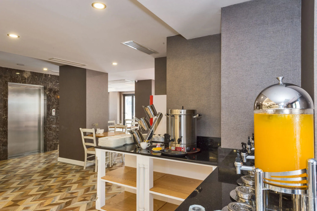 Hanna Hotel