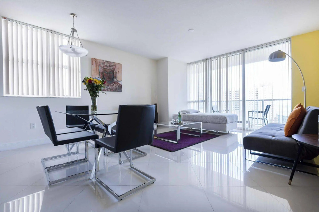 Dharma Home Suites Brickell Miami at One Broadway