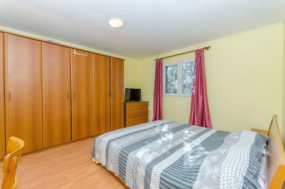 Apartments Ivan