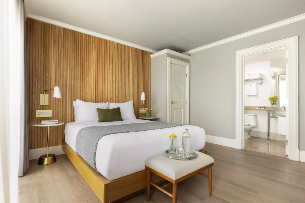Hotel Veritas