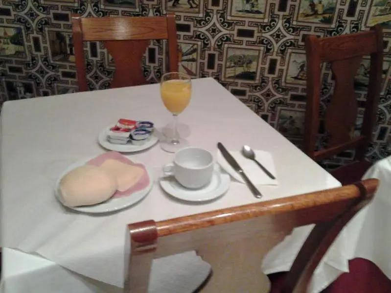 Hostal Sierpes
