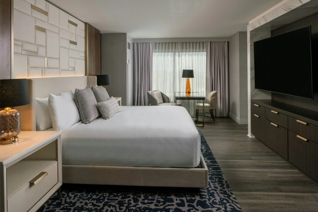 Live Casino & Hotel Louisiana, Curio Collection by Hilton