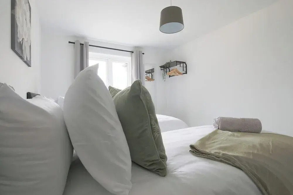 The Haven Modern 4-bed Home With Garden