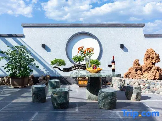 Qiduo Light Luxury Homestay