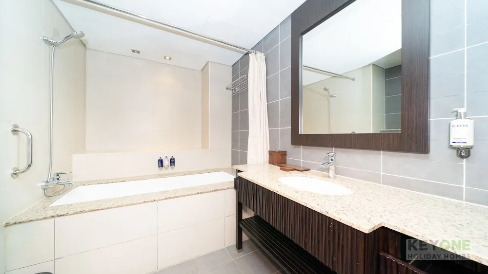 KOHH – 2BR in Anantara North Residence