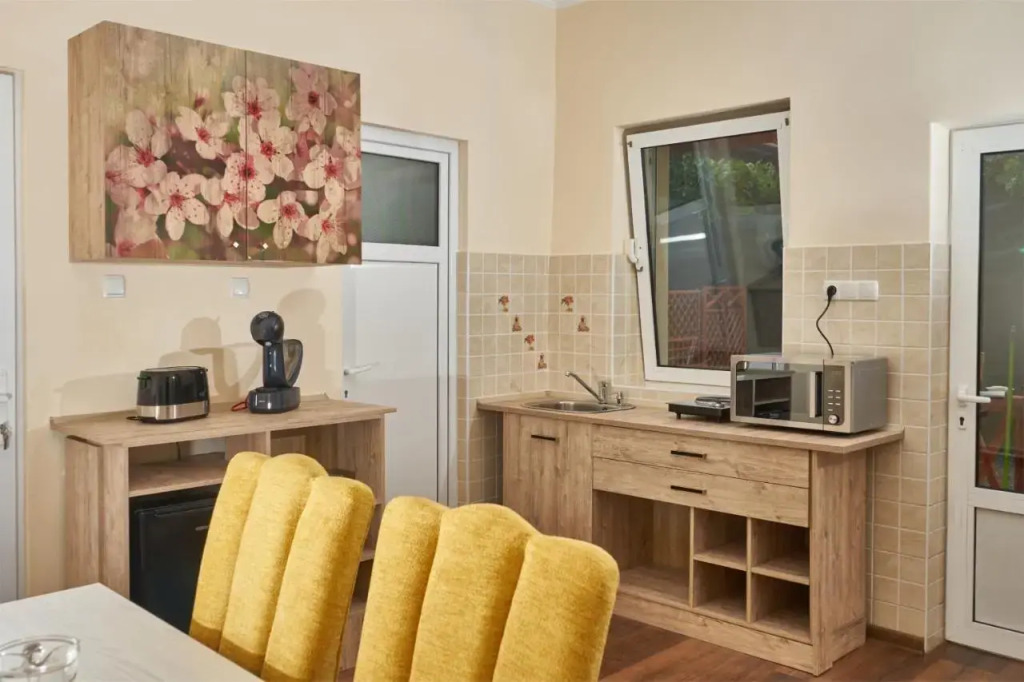 CONFORT HOUSE PLUS