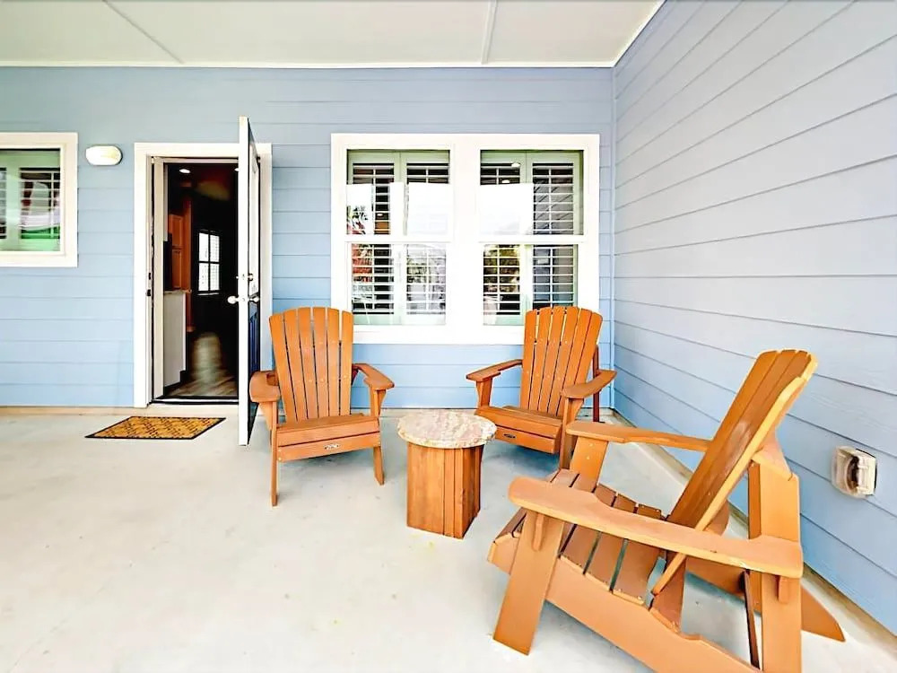 Newly Built Beachfront Community Home Boardwalk Pools Beach by RedAwni