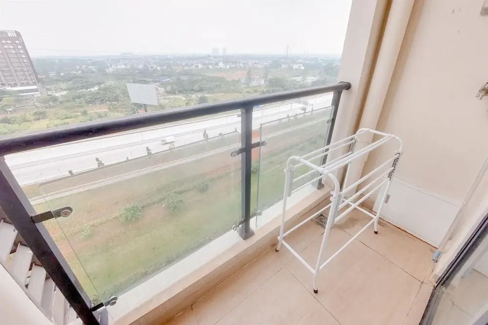 Comfort and Strategic Studio at Sky House BSD Apartment near AEON
