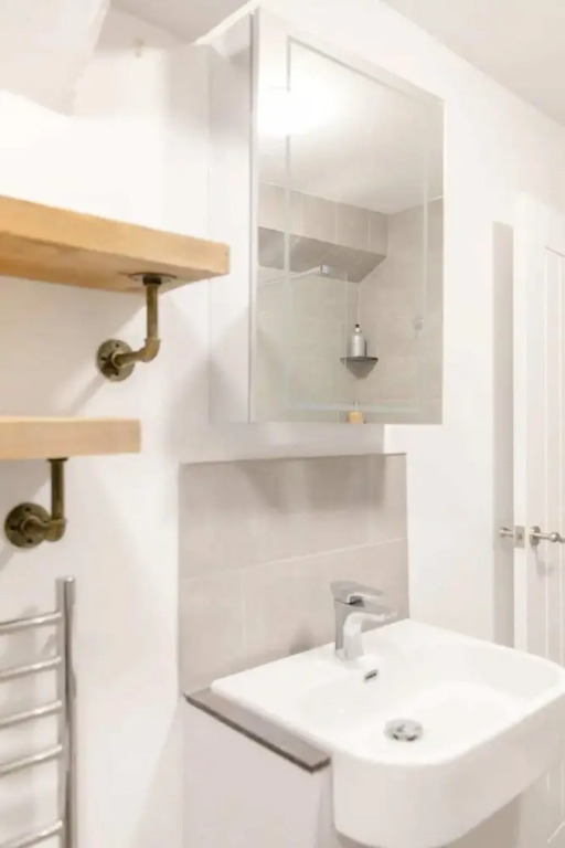 Peaceful 1 Bedroom Apartment in Pimlico Near Victoria